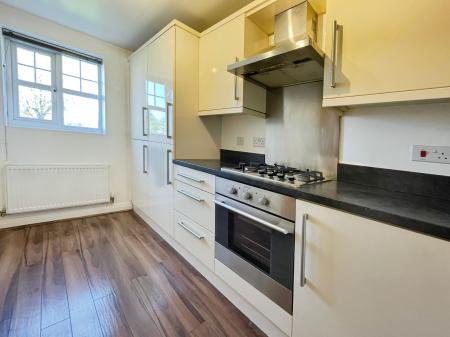 2 bedroom Flat to let in 1 Terminus Road, Bromborough, Wirral, CH62