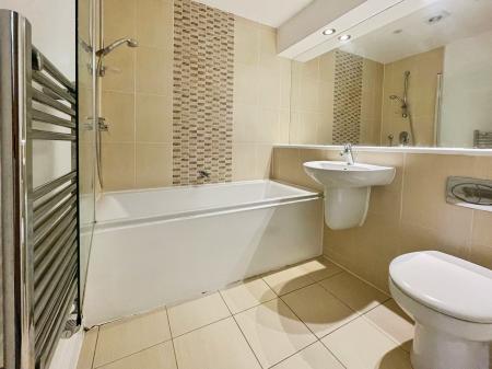 2 bedroom Flat to let in 1 Terminus Road, Bromborough, Wirral, CH62