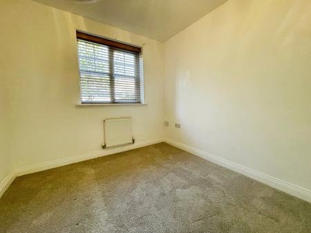 2 bedroom Flat to let in 1 Terminus Road, Bromborough, Wirral, CH62
