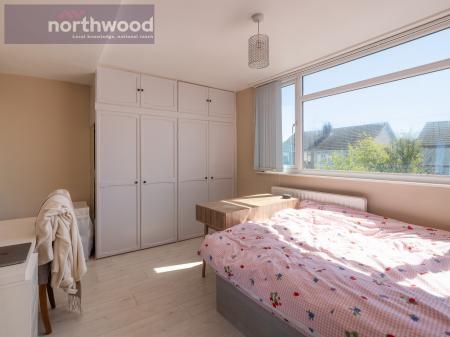 3 bedroom Semi-detached house for sale in Newton Park Road, West Kirby, Wirral, CH48