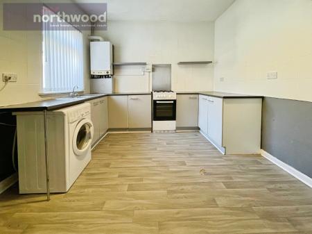 2 bedroom Terraced House to let in Prior Street, LIVERPOOL, Bootle, L20