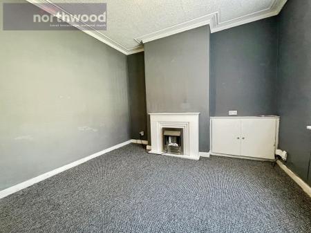 2 bedroom Terraced House to let in Prior Street, LIVERPOOL, Bootle, L20
