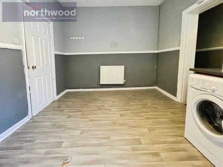 2 bedroom Terraced House to let in Prior Street, LIVERPOOL, Bootle, L20
