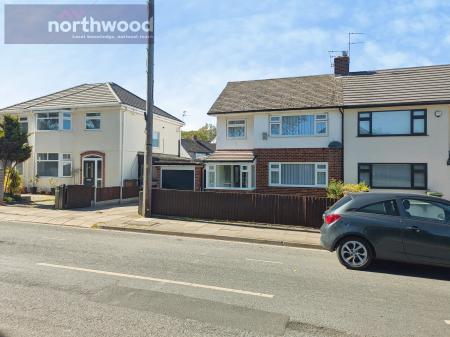 3 bedroom Semi-detached house to let in Pool Lane, Upton, Wirral, CH49
