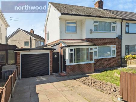 3 bedroom Semi-detached house to let in Pool Lane, Upton, Wirral, CH49