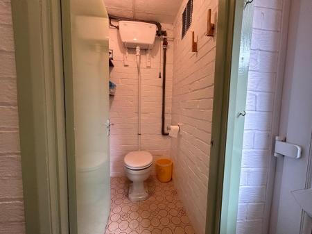 3 bedroom Semi-detached house to let in Kings Drive, Thingwall, Wirral, CH61