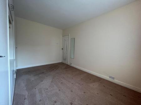 3 bedroom Semi-detached house to let in Kings Drive, Thingwall, Wirral, CH61