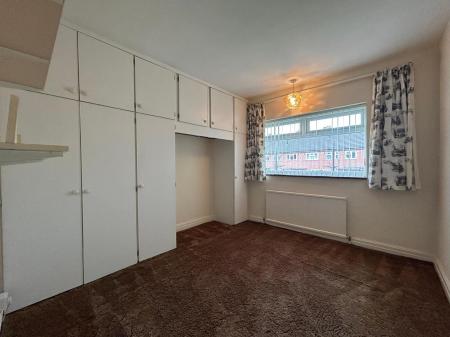 3 bedroom Semi-detached house to let in Kings Drive, Thingwall, Wirral, CH61