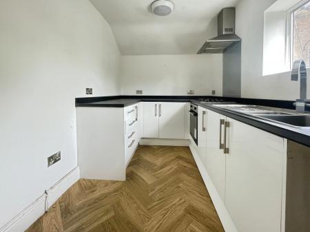 2 bedroom Flat to let in Hoylake Road, Moreton, Wirral, CH46