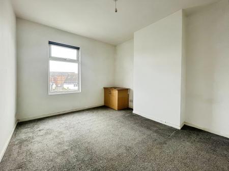 2 bedroom Flat to let in Hoylake Road, Moreton, Wirral, CH46