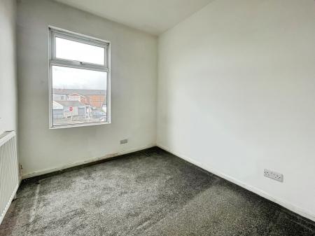 2 bedroom Flat to let in Hoylake Road, Moreton, Wirral, CH46