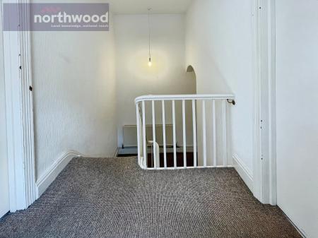 1 bedroom Flat to let in Seabank Road, Wallasey, Wirral, CH45
