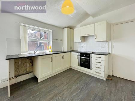 1 bedroom Flat to let in Seabank Road, Wallasey, Wirral, CH45
