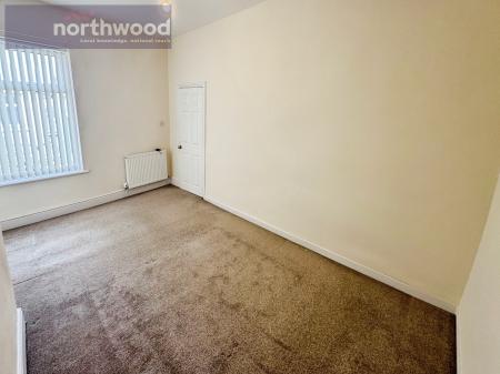 2 bedroom Terraced House to let in Hinderton Road, Neston, Wirral, CH64