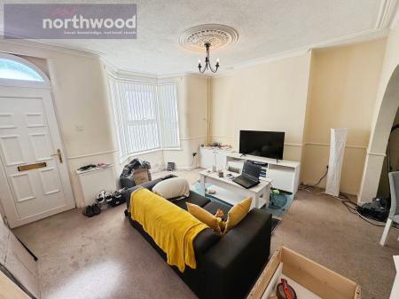 2 bedroom Terraced House to let in Hinderton Road, Neston, Wirral, CH64