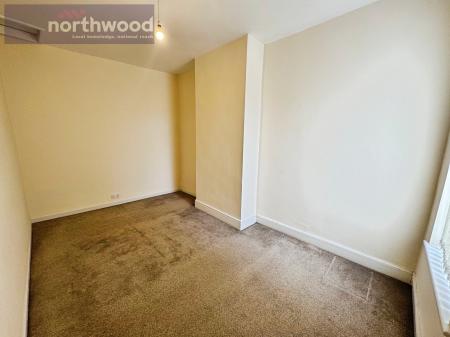 2 bedroom Terraced House to let in Hinderton Road, Neston, Wirral, CH64