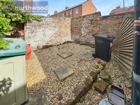 2 bedroom Terraced House to let in Hinderton Road, Neston, Wirral, CH64
