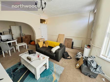 2 bedroom Terraced House to let in Hinderton Road, Neston, Wirral, CH64