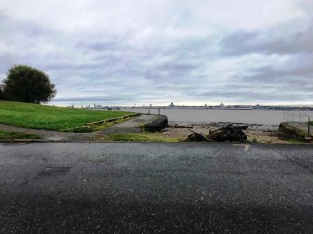 1 bedroom Flat to let in The Dell, Rock Ferry, Wirral, CH42