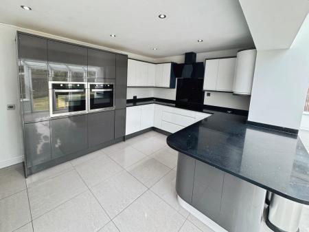 5 bedroom Detached house for sale in Sylvandale Grove, Bromborough, Wirral, CH62