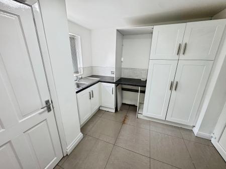 5 bedroom Detached house for sale in Sylvandale Grove, Bromborough, Wirral, CH62