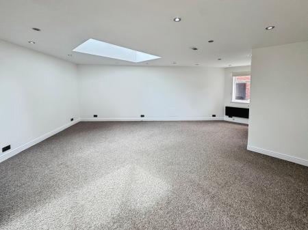 5 bedroom Detached house for sale in Sylvandale Grove, Bromborough, Wirral, CH62