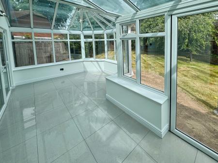5 bedroom Detached house for sale in Sylvandale Grove, Bromborough, Wirral, CH62