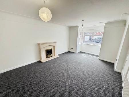 5 bedroom Detached house for sale in Sylvandale Grove, Bromborough, Wirral, CH62