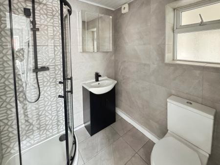 5 bedroom Detached house for sale in Sylvandale Grove, Bromborough, Wirral, CH62