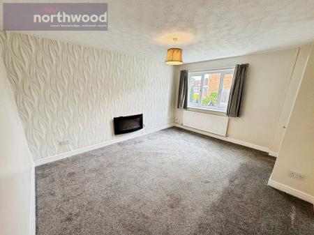 3 bedroom Semi-detached house to let in Wallingford Road, Upton, Wirral, CH49