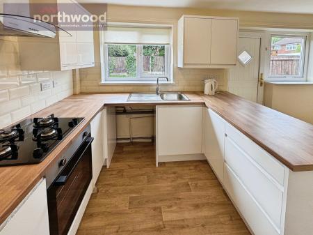 3 bedroom Semi-detached house to let in Wallingford Road, Upton, Wirral, CH49