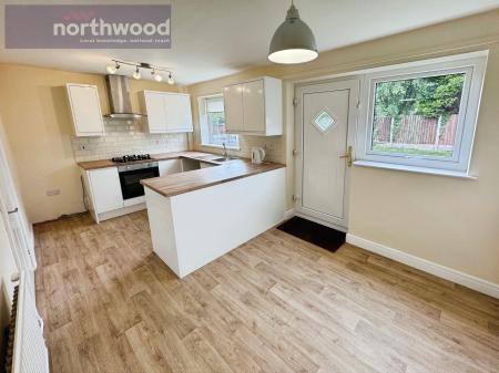 3 bedroom Semi-detached house to let in Wallingford Road, Upton, Wirral, CH49