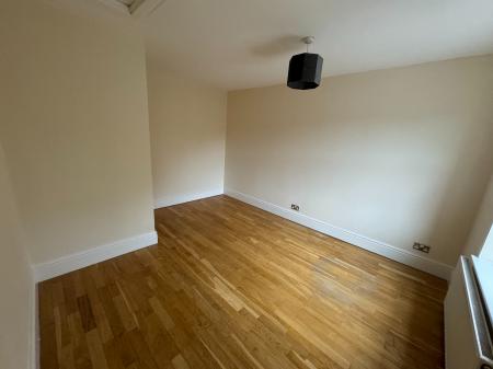 2 bedroom Flat to let in Barnard Road, Birkenhead, Wirral, CH43