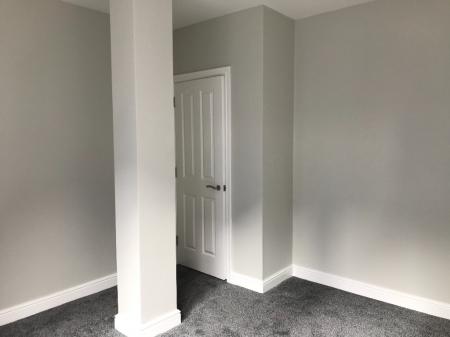 2 bedroom Flat to let in Canning Street, Birkenhead, Wirral, CH41