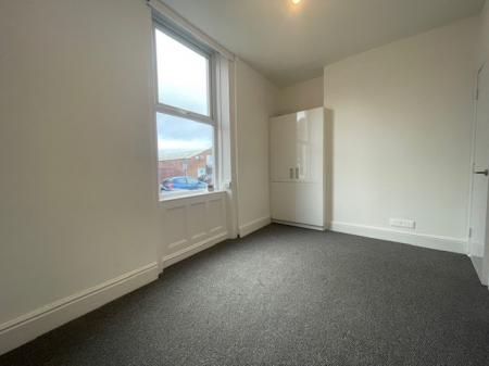 1 bedroom Flat to let in Virginia Road, New Brighton, Wirral, CH45