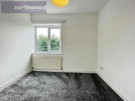 3 bedroom Semi-detached house to let in Birch Close, Oxton, Wirral, CH43