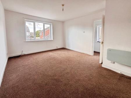 1 bedroom Flat to let in St Peters Mews, Rock Ferry, Wirral, CH42