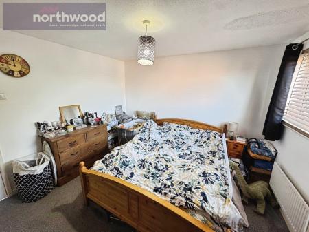 2 bedroom Terraced House for sale in Archers Green, Eastham, Wirral, CH62