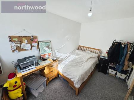 2 bedroom Terraced House for sale in Archers Green, Eastham, Wirral, CH62