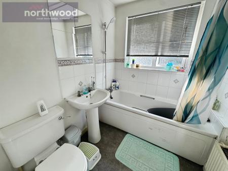2 bedroom Terraced House for sale in Archers Green, Eastham, Wirral, CH62