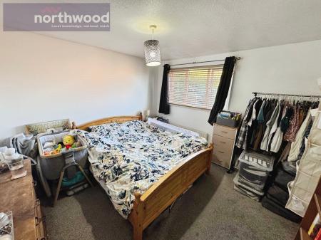 2 bedroom Terraced House for sale in Archers Green, Eastham, Wirral, CH62