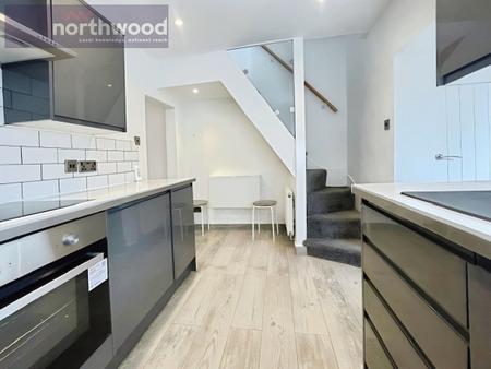 2 bedroom Terraced House to let in Gordon Terrace, Willaston, Wirral, CH64