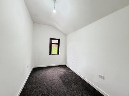 3 bedroom Terraced House for sale in Darlington Street East, Wigan, WN1