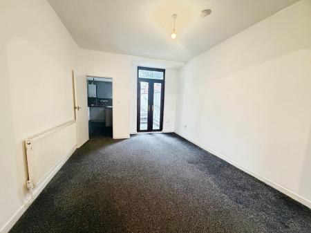 3 bedroom Terraced House for sale in Darlington Street East, Wigan, WN1