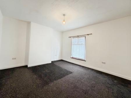 3 bedroom Terraced House for sale in Darlington Street East, Wigan, WN1