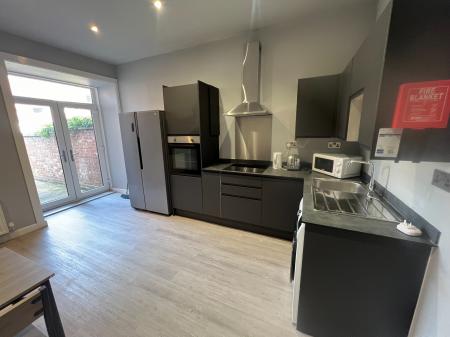 1 bedroom House share to let in Barnsley Street, Springfield, Wigan, WN6