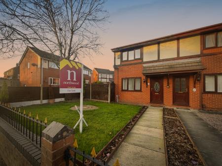 3 bedroom Semi-detached house for sale in Westleigh Lane, Westleigh, Leigh, WN7