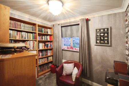 4 bedroom Detached house for sale in Willow Tree Close, Wigan, WN1