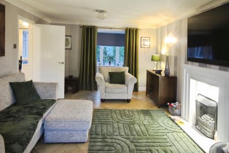 4 bedroom Detached house for sale in Willow Tree Close, Wigan, WN1