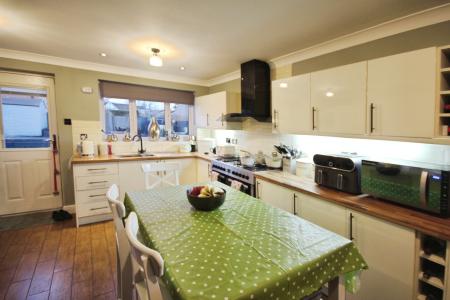 4 bedroom Detached house for sale in Willow Tree Close, Wigan, WN1